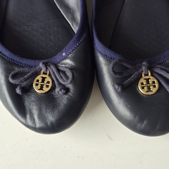 Tory Burch Chelsea Ballet Flats 8M Blue Women Bow Medallion Logo - Picture 5 of 14